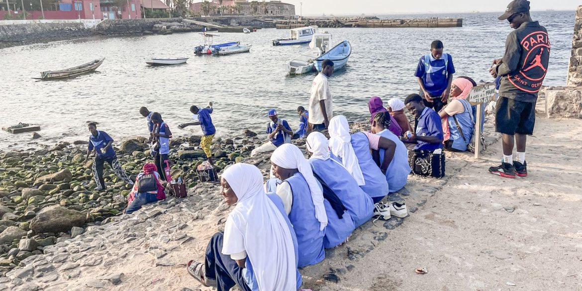 ilha-africana-memoria-da-escravidao-conta-com-turismo-para-ter-renda